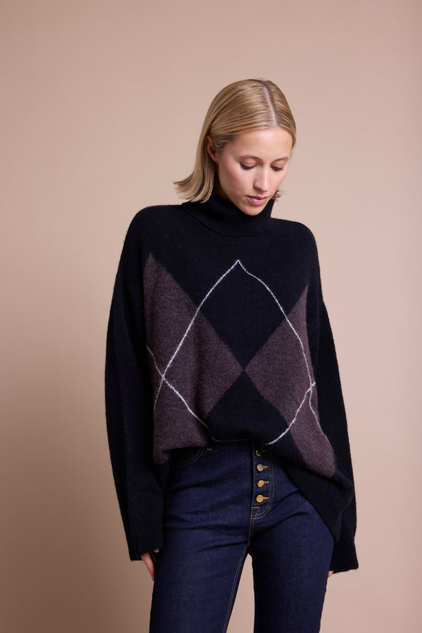 Line Of Oslo Andrea Turtle Jacquard Genser  Black/Brown/Creme 200