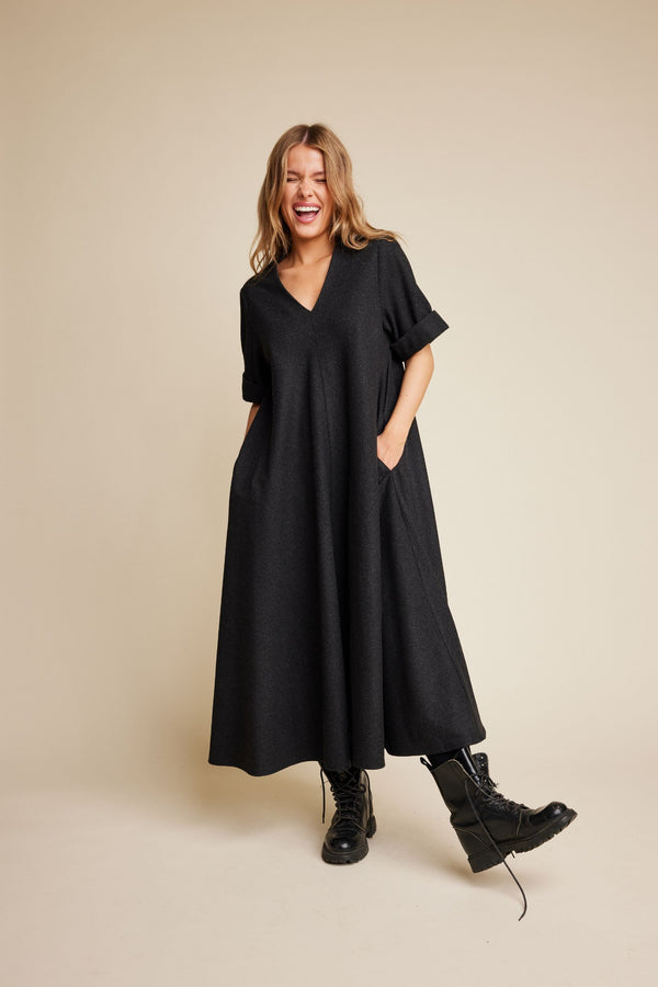 Line Of Oslo Eva Wool Dress Dress Antracite 004