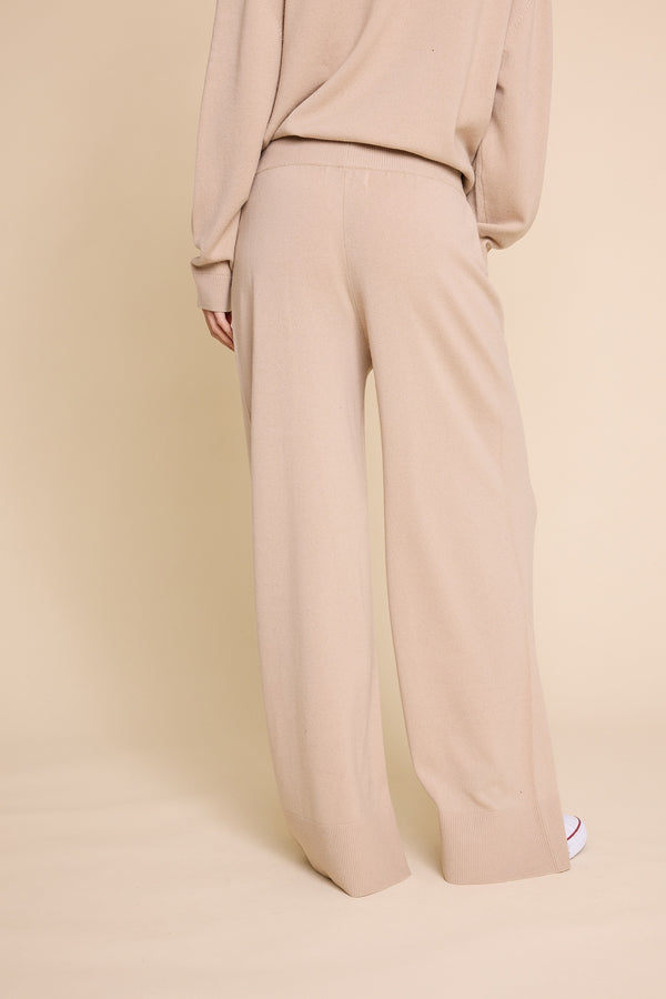Line Of Oslo Holmes AW25 Trousers Knitted trouser Camel 061
