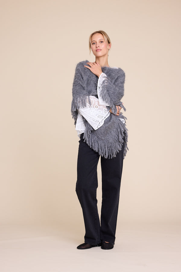 Line Of Oslo Knitted Poncho Poncho Antracite 004