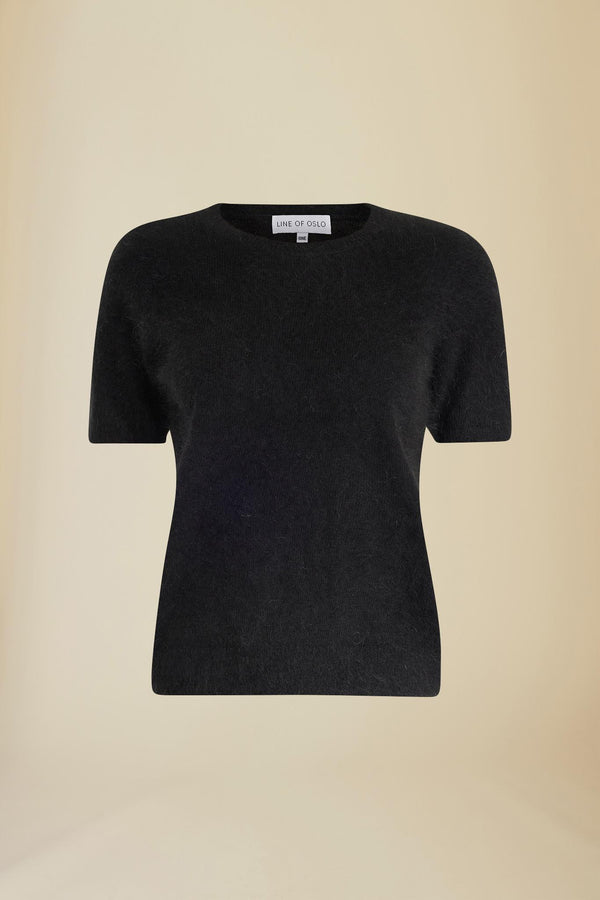 Line Of Oslo Monroe SS24 Knitted T-shirt Knitted sweater Black 097