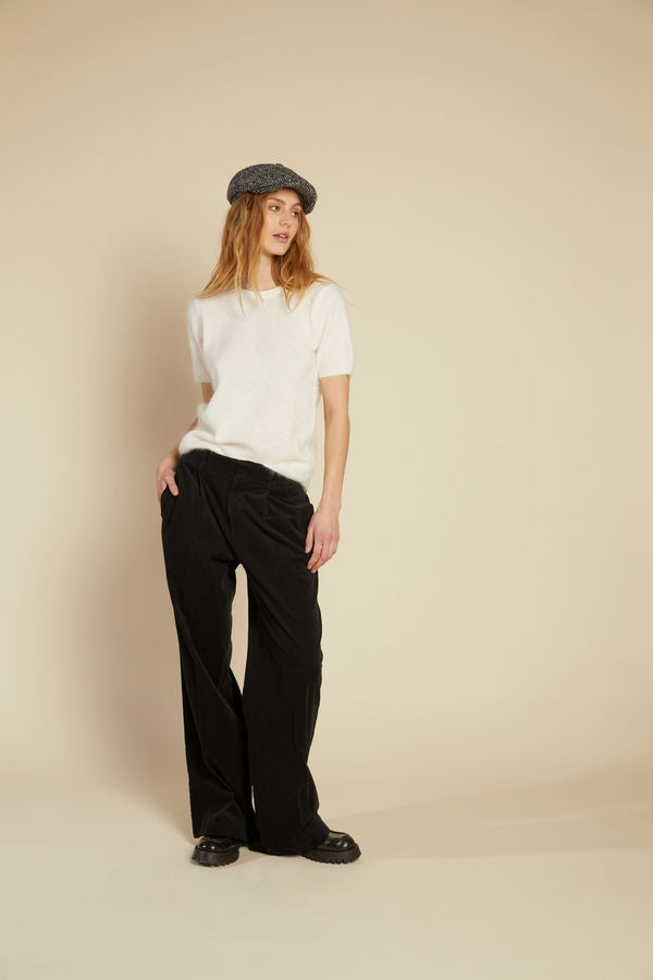 Line Of Oslo Monroe SS24 Knitted T-shirt Knitted sweater Creme 091