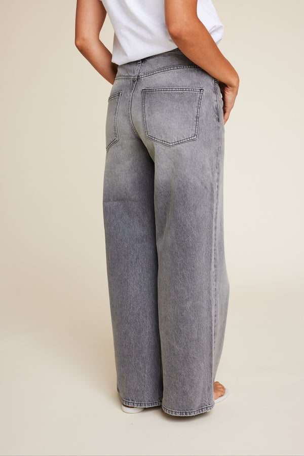 Line Of Oslo St. Barth Jeans Trouser Antracite 004