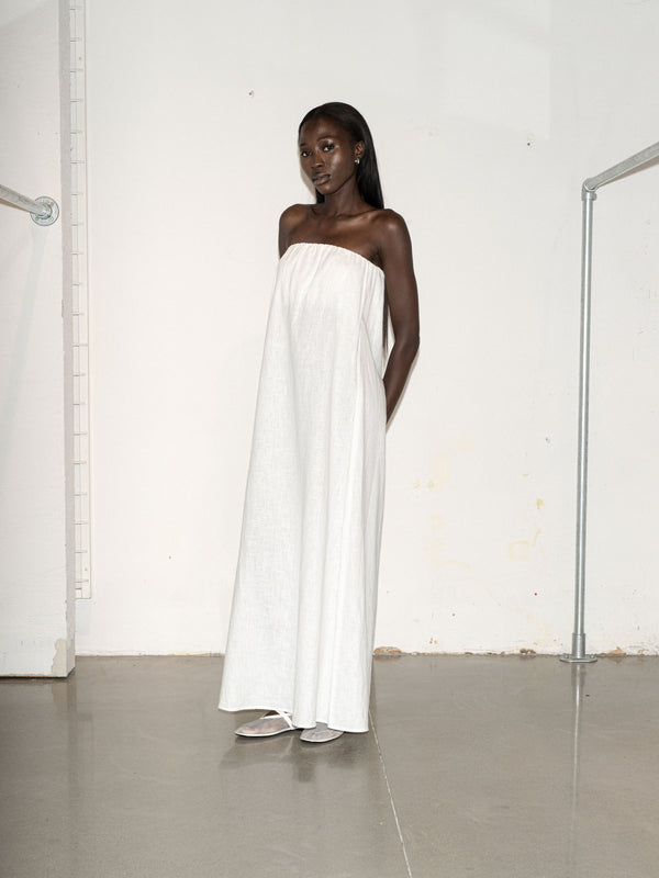 Line Of Oslo Tube 25 Dress Dress White 001