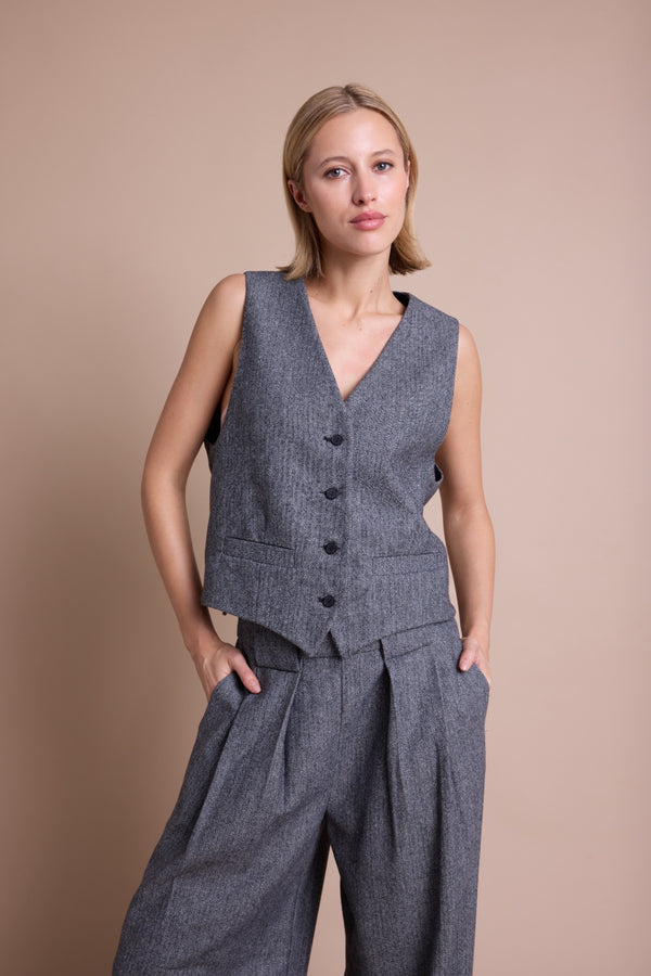Line Of Oslo West Tweed Vest Black 097
