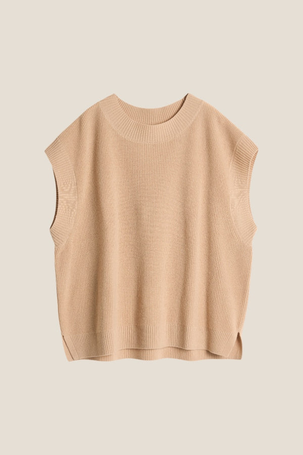 Line Of Oslo Wolf Vest Vest Camel 061